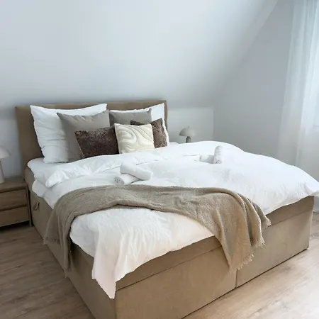 Modern 75qm With Balcony - Quiet Location Near Apartmán Winterberg