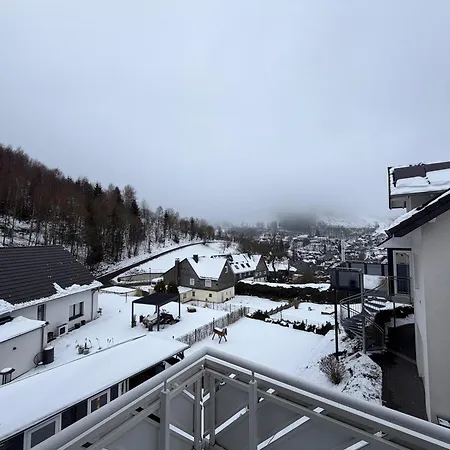 Apartmán Modern 75qm With Balcony - Quiet Location Near Winterberg