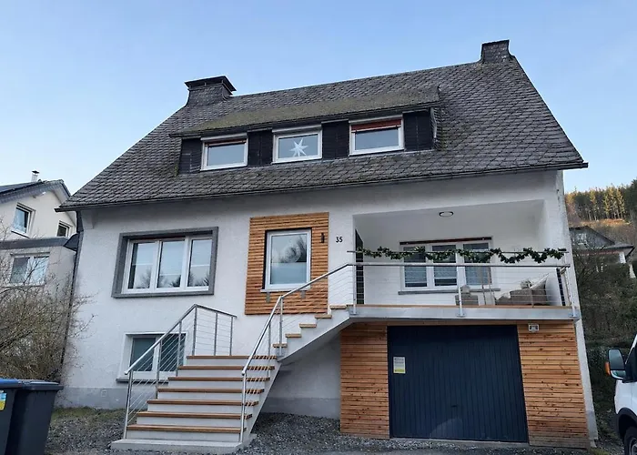 Apartment Modern 75qm With Balcony - Quiet Location Near *