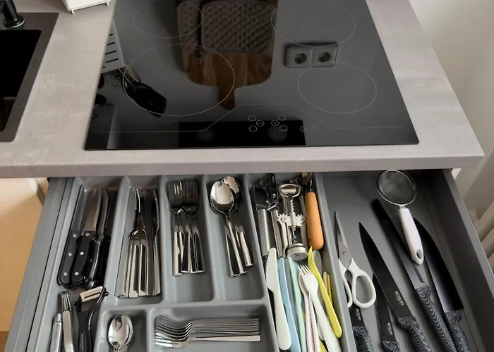 Modern 75qm With Balcony - Quiet Location Near Apartment *