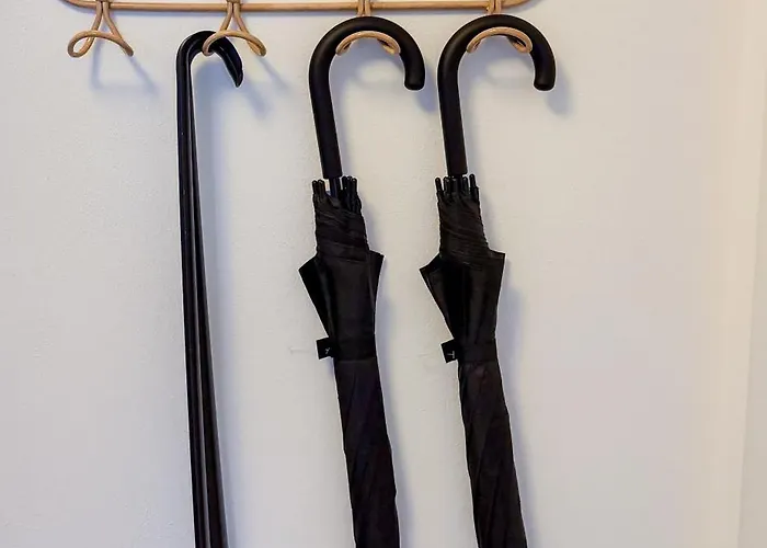 Apartment Modern 75qm With Balcony - Quiet Location Near *